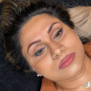 The Glow Spot - Beauty specialist Utrecht - Wimpers, wenkbrauwen, visagie etc