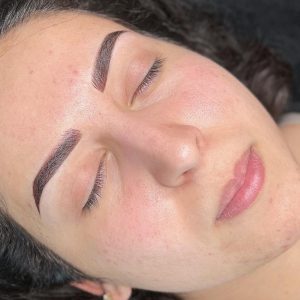 The Glow Spot - Beauty specialist Utrecht - Wimpers, wenkbrauwen, visagie etc