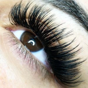 The Glow Spot - Beauty specialist Utrecht - Wimpers, wenkbrauwen, visagie etc