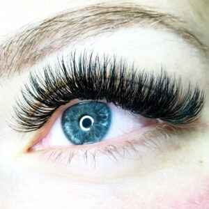 The Glow Spot - Beauty specialist Utrecht - Wimpers, wenkbrauwen, visagie etc